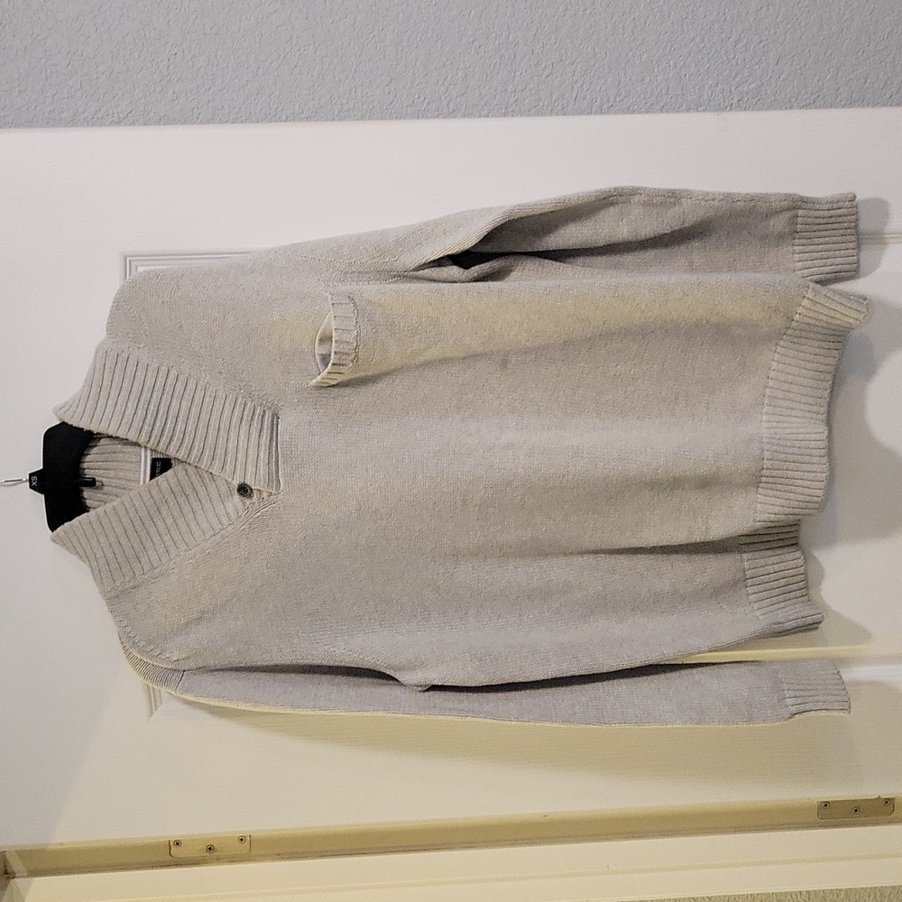Banana Republic men's Shawl Collar sweater, 100% Cotton Oatmeal Color Size L